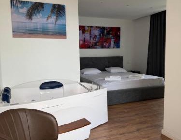 Double Room with Balcony and Sea View
