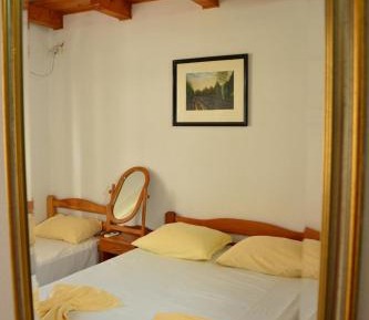 Comfort Triple Room with Shower