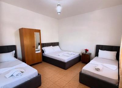 Classic Quadruple Room