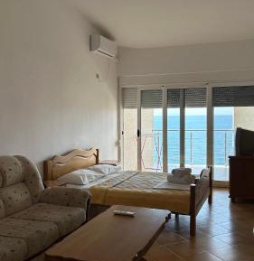 Studio with Sea View
