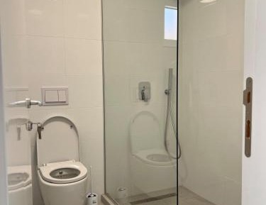 One-Bedroom Apartment with Balcony