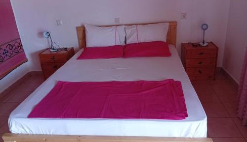 Studio Apartment (2 Adults)