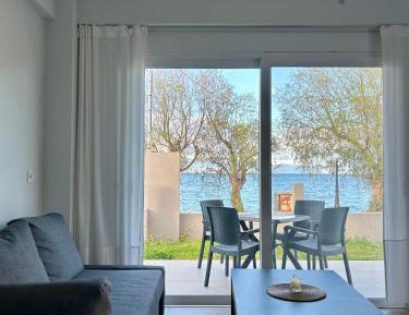 One-Bedroom Apartment with Balcony and Sea View