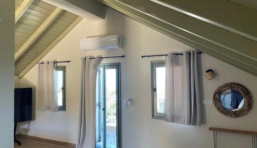 Deluxe Double Room with Balcony and Sea View