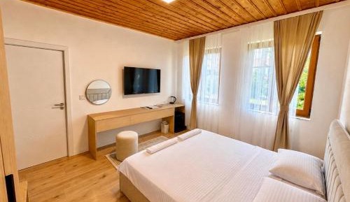 Double Room with Garden View