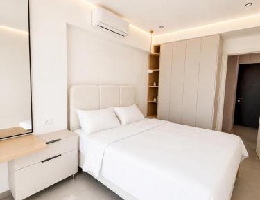 One-Bedroom Family Apartment