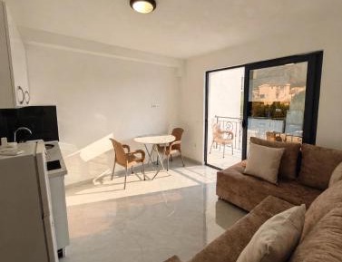 One-Bedroom Apartment with Balcony