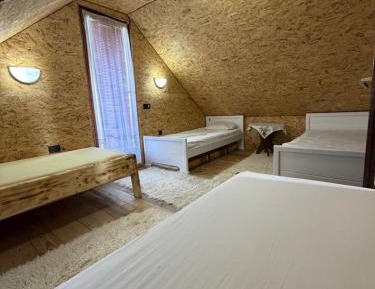 Quadruple Room with Terrace