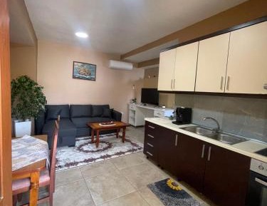 One-Bedroom Apartment with Garden View