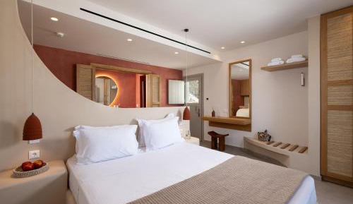 Double Room with Balcony and Sea View