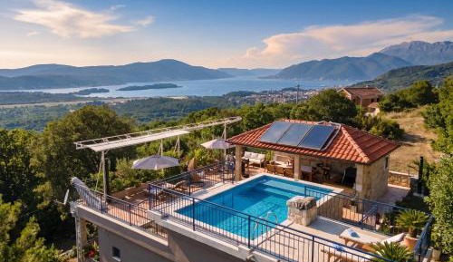 Three-Bedroom Apartment with Private Pool