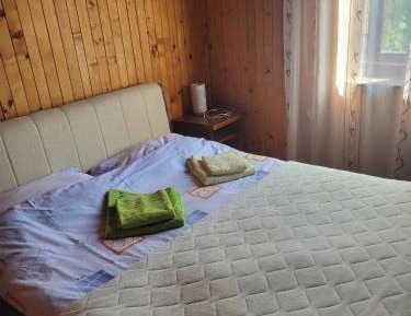 Room #1688798601