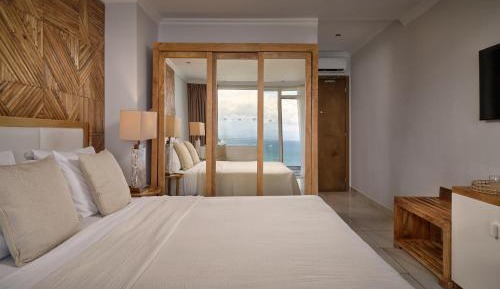 Deluxe Double Room with Sea View