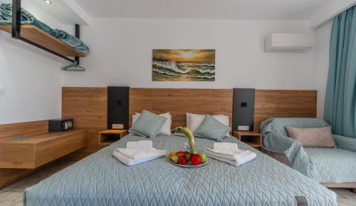 Deluxe Double or Twin Room with Sea View