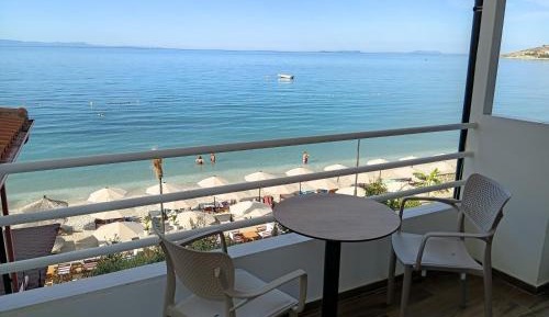 Triple Room with View