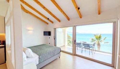 King Suite with Sea View