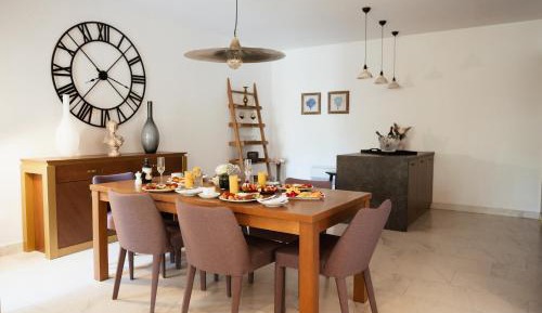 Three Bedroom Villa - Beach Front