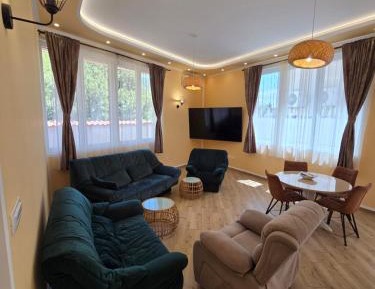 Deluxe Villa