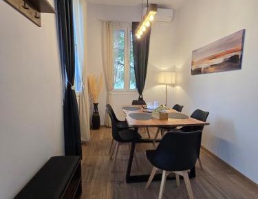Three-Bedroom Vacation Home 