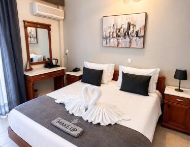 Economy Double Room with Garden View