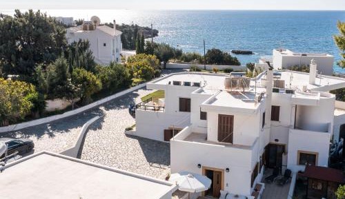 Villa - Beach Front