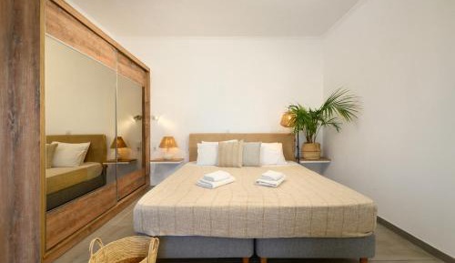 Double Room with Balcony and Sea View