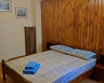 Double Room with Shared Bathroom