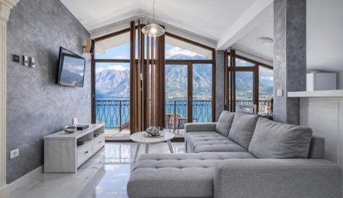 Apartment with Sea View