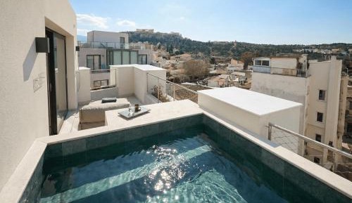 Acropolis Suite Private Plunge Pool