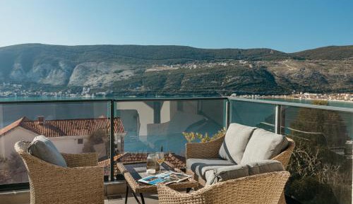 Three-Bedroom Premium Apartment with Balcony