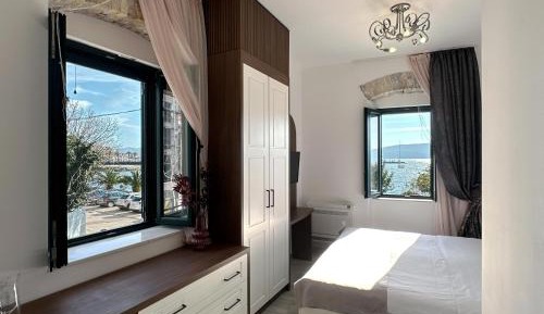 Deluxe Double Room with Sea View