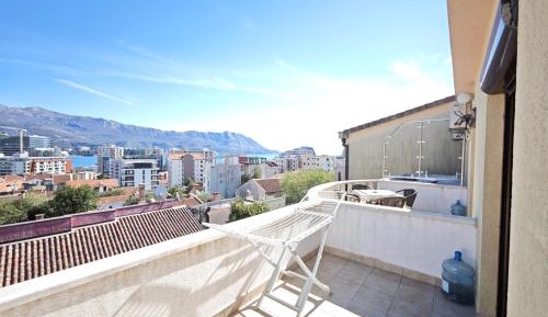 Apartment with Sea View