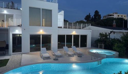 Villa with Sea View
