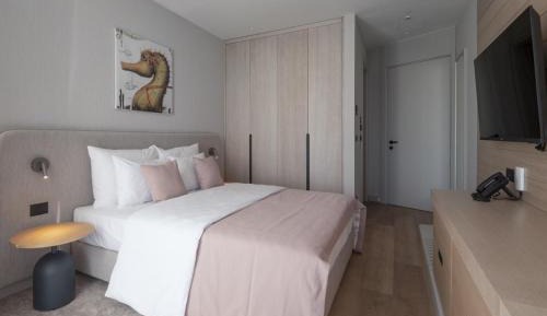 Standard Double or Twin Room with Garden View