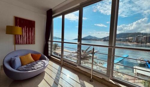 Suite with Sea View