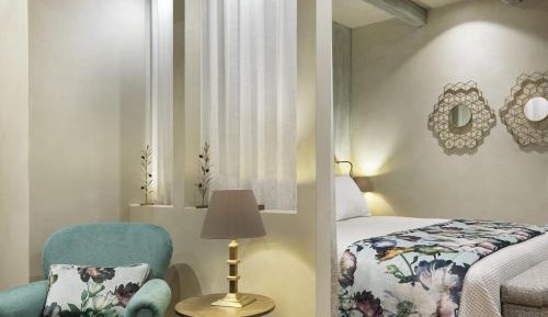 Junior Suite with Balcony