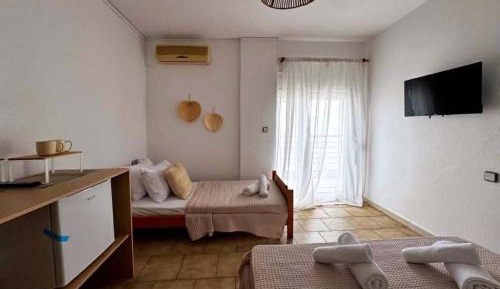 Triple Room with Sea View