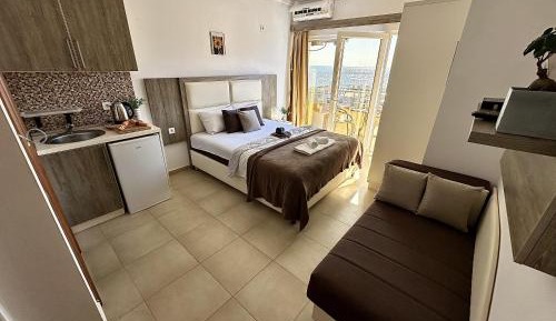 Two-Bedroom Apartment with Balcony and Sea View