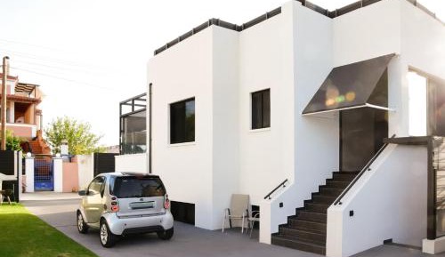 One-Bedroom House