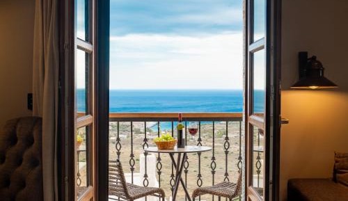 Superior King Suite