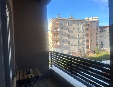 One-Bedroom Apartment with Balcony