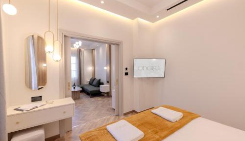 One-Bedroom Apartment with Balcony
