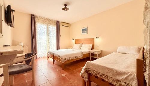 Superior Triple Room