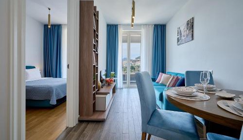 One-Bedroom Apartment with Terrace