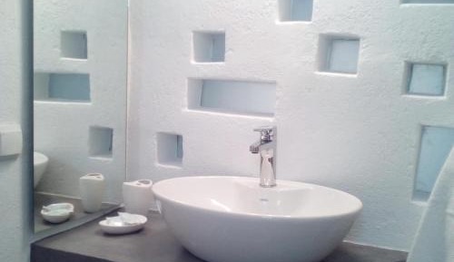 Studio (2 Adults) with Pool View