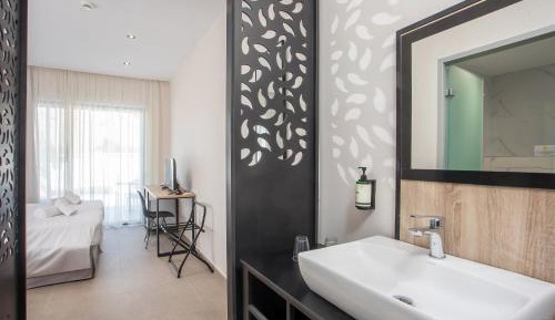 Superior room with Swip Up