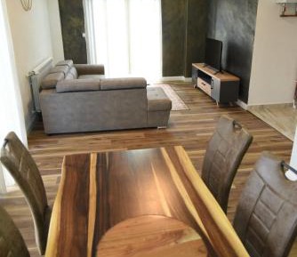 One-Bedroom Apartment with Balcony