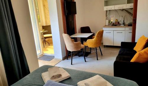 Studio with Pool View