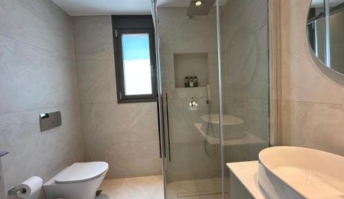 Two-Bedroom Apartment with Resort View