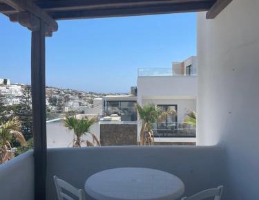Exclusive Two-Bedroom Apartment with Pool View - Annex